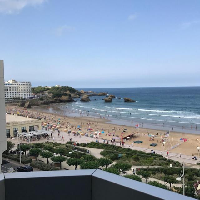 Апартаменты Biarritz Victoria Surf Экстерьер фото